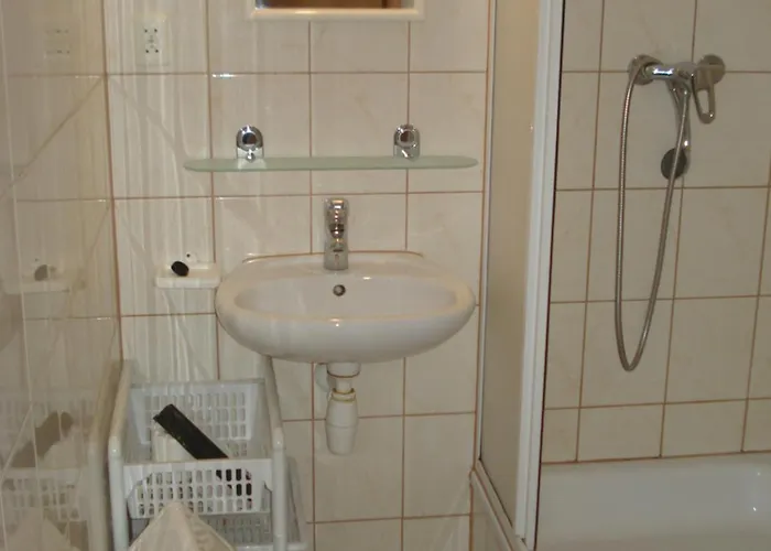 民宿 Grazyna 德兹维济诺