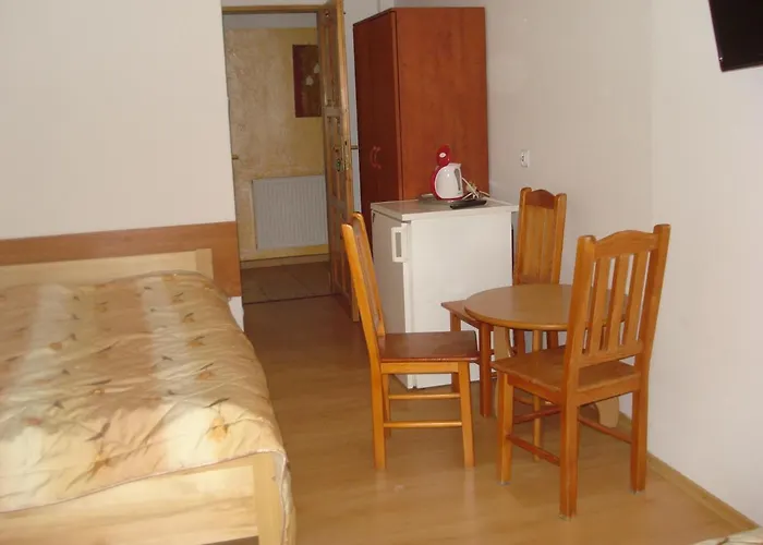 Grazyna 民宿 德兹维济诺